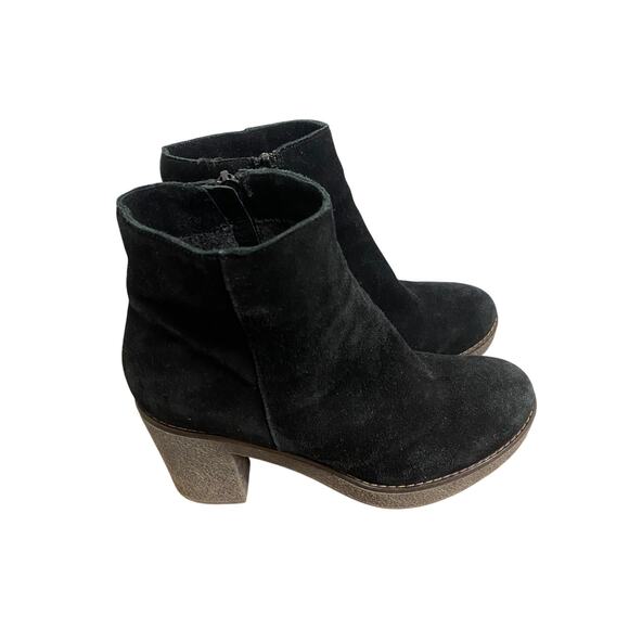 Black Velvet  Zip Up Booties size 38 - Picture 1 of 7